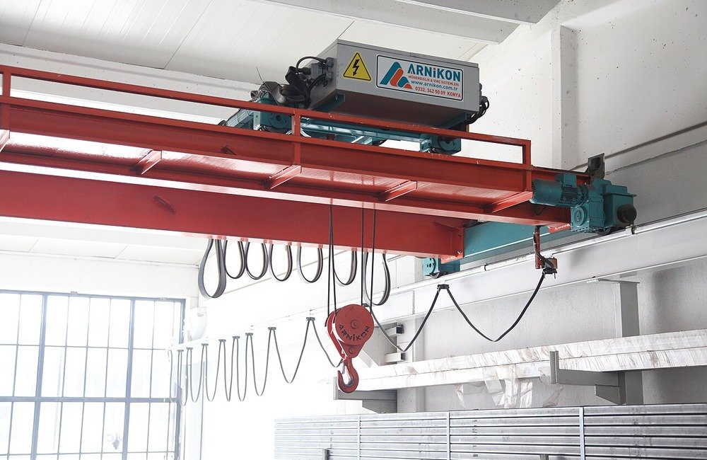 SEN Under Running Cranes for Stone and Marble Fabrication